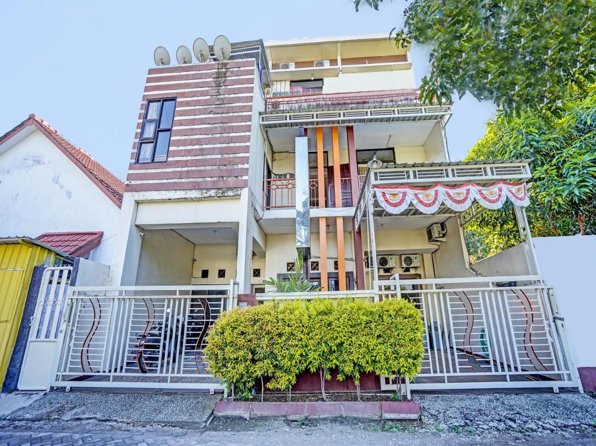Hotel Oyo 91587 Griya Buah De5 Syariah Sidoarjo Exteriér fotografie